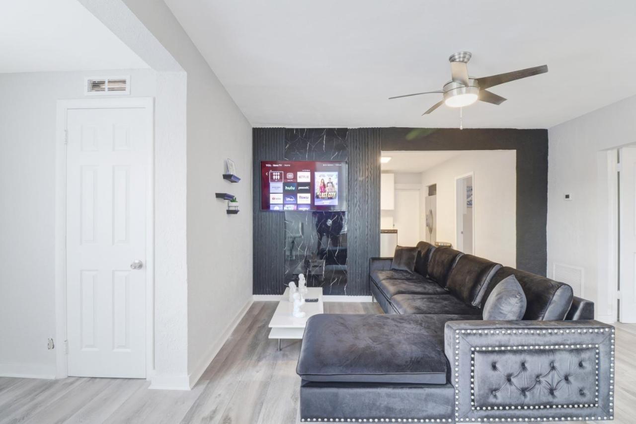 Spacious And Luxurious Home Centrally Located Between Miami And Ft. Lauderdale Miramar Εξωτερικό φωτογραφία